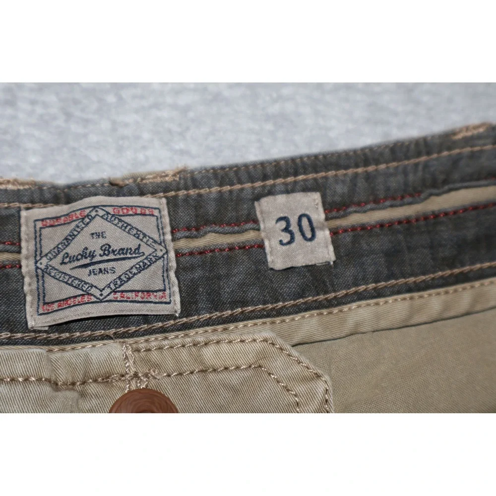 Lucky Brand Shorts Mens 30 Khaki Chino Flat Front Stretch Casual Tan **